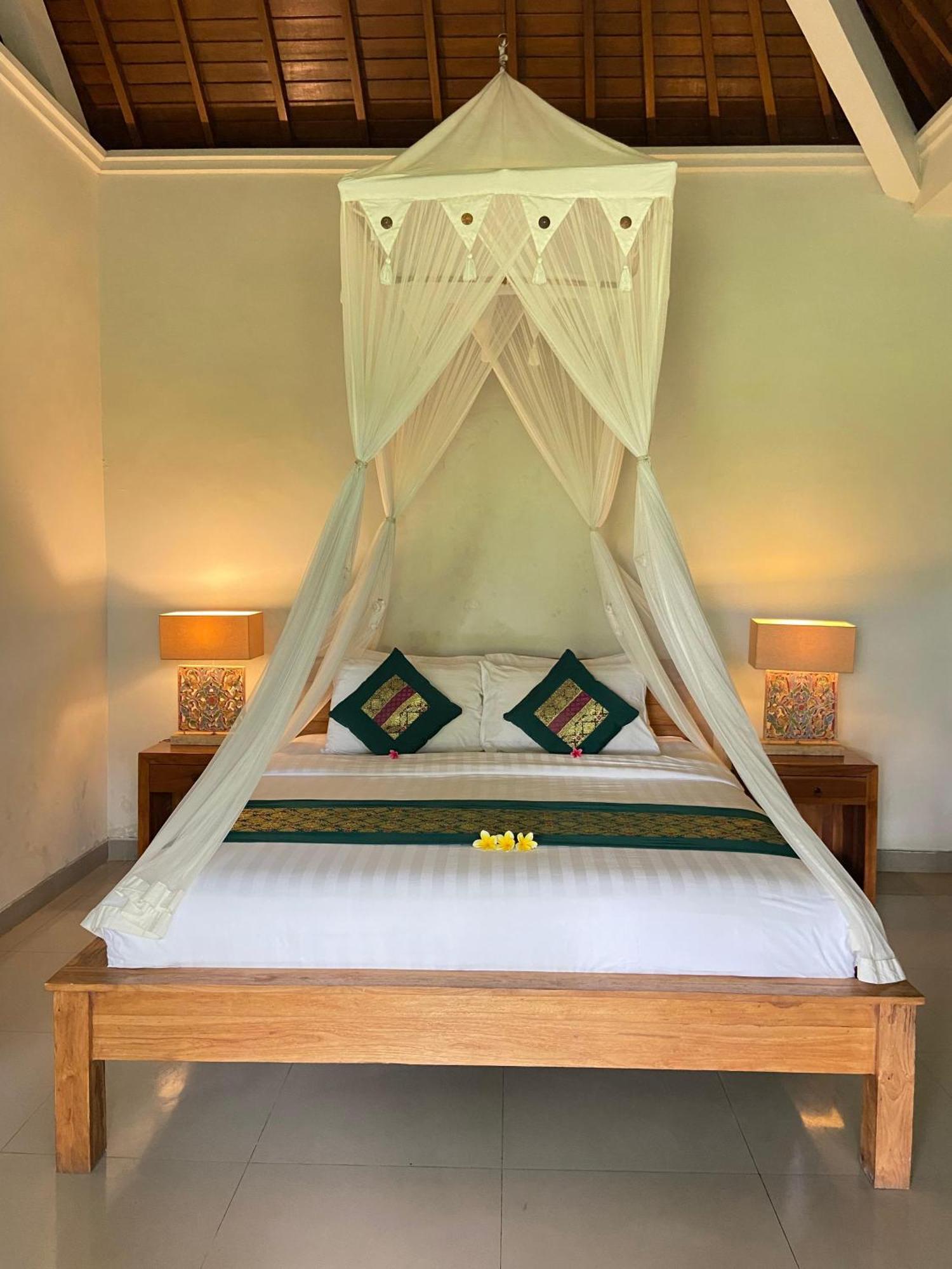 Masia Villa Ubud Exteriör bild